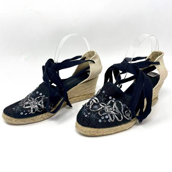 ERIC MICHAEL Black Lace Up Sequin Embroidered Espadrilles Wedges - Picture 9 of 9